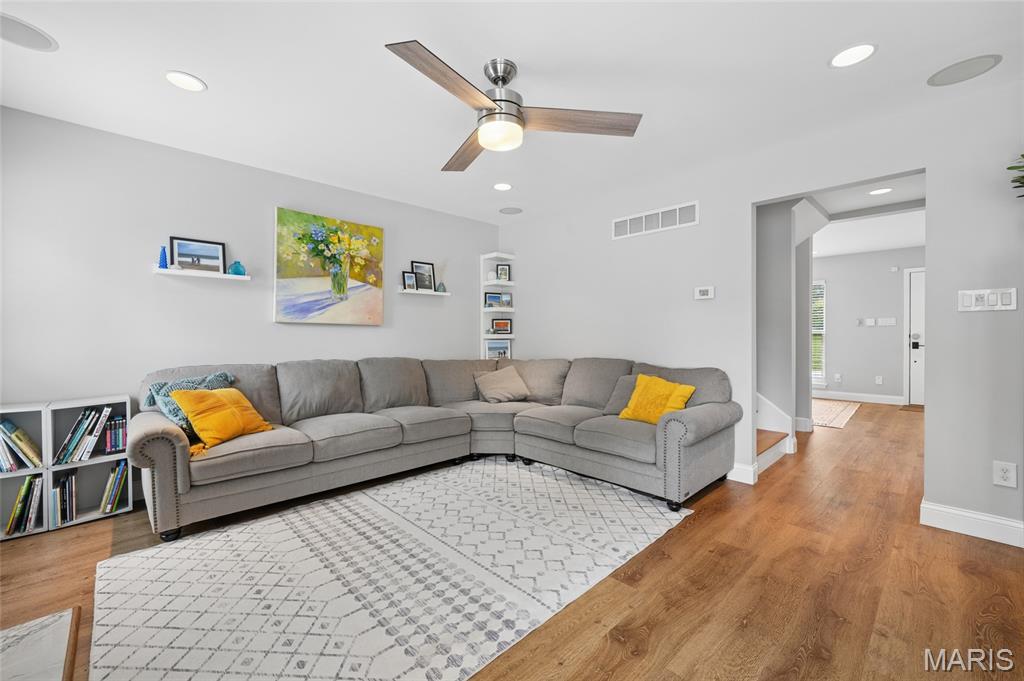 Olivette Terrace - Residential