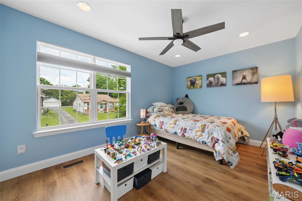 Olivette Terrace - Residential