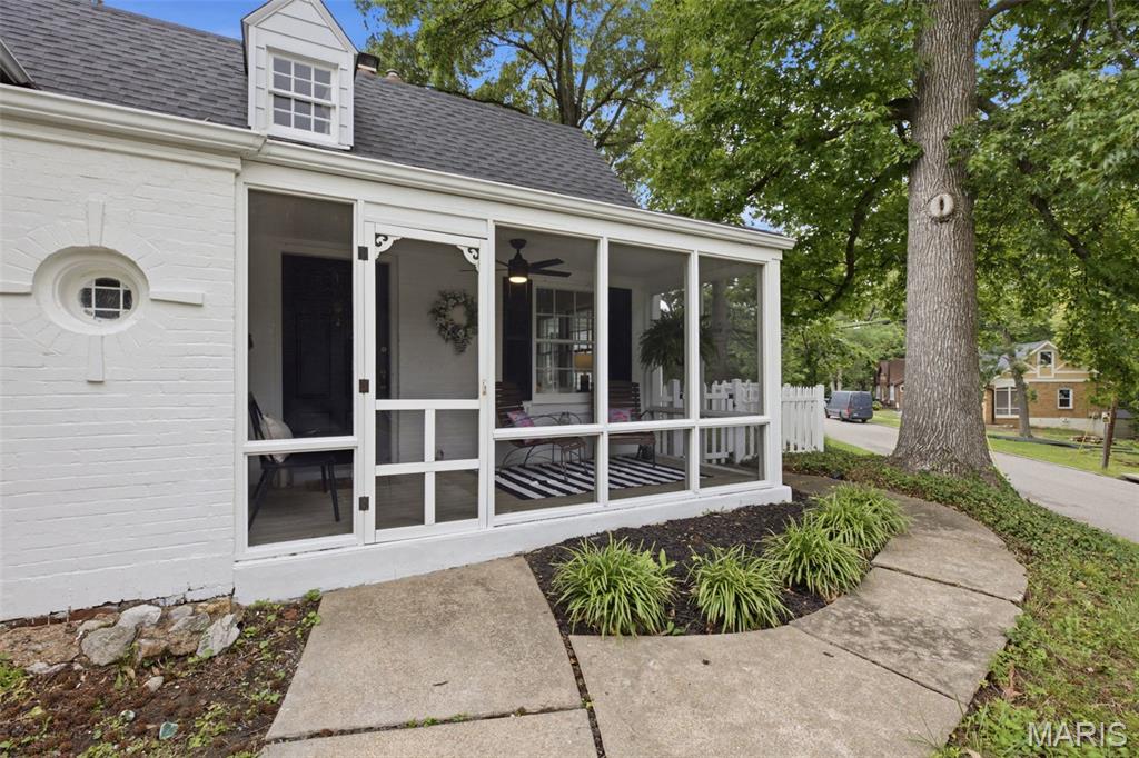 485 Clemens Avenue