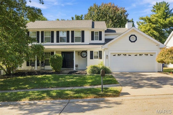 3550 BOSTONS FARM DR, BRIDGETON, MO 63044 - Image cfa2c8f2a9d109e7da9b614da926b15b/2424683807
