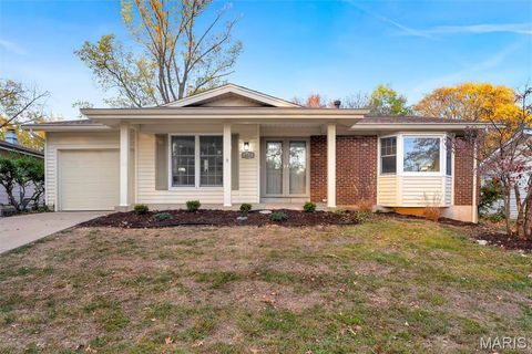 681 Twigwood Drive Ballwin MO 63021