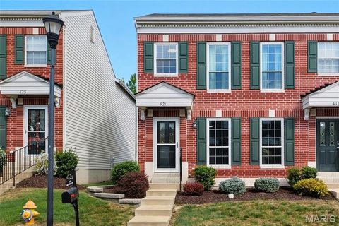 421 Parkview Place Drive Ellisville MO 63021