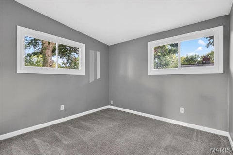 Tiny photo for 430 Holiday Hill Drive, Florissant, MO 63033 (MLS # 26057402)