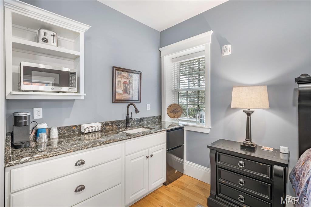 East Wharf Street - Commercial Sale