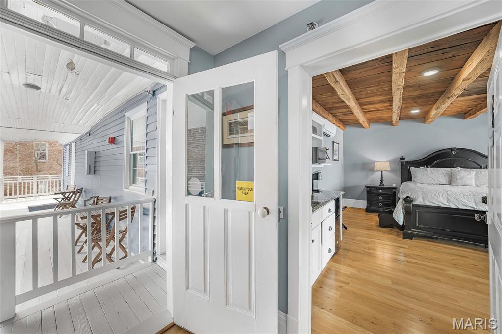 East Wharf Street - Commercial Sale