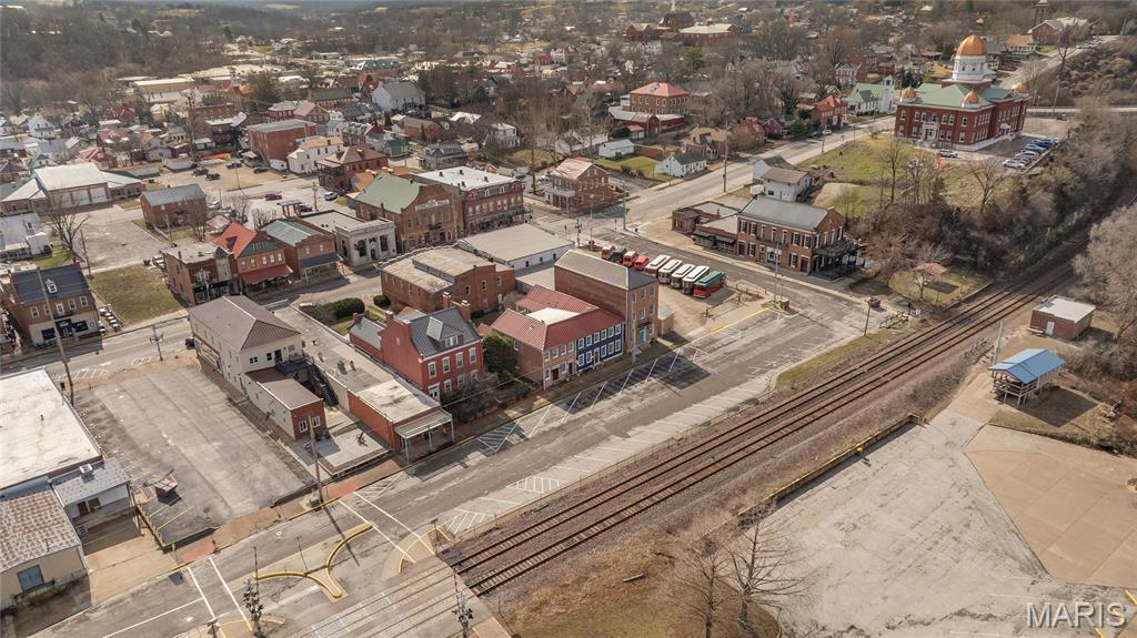 East Wharf Street - Commercial Sale