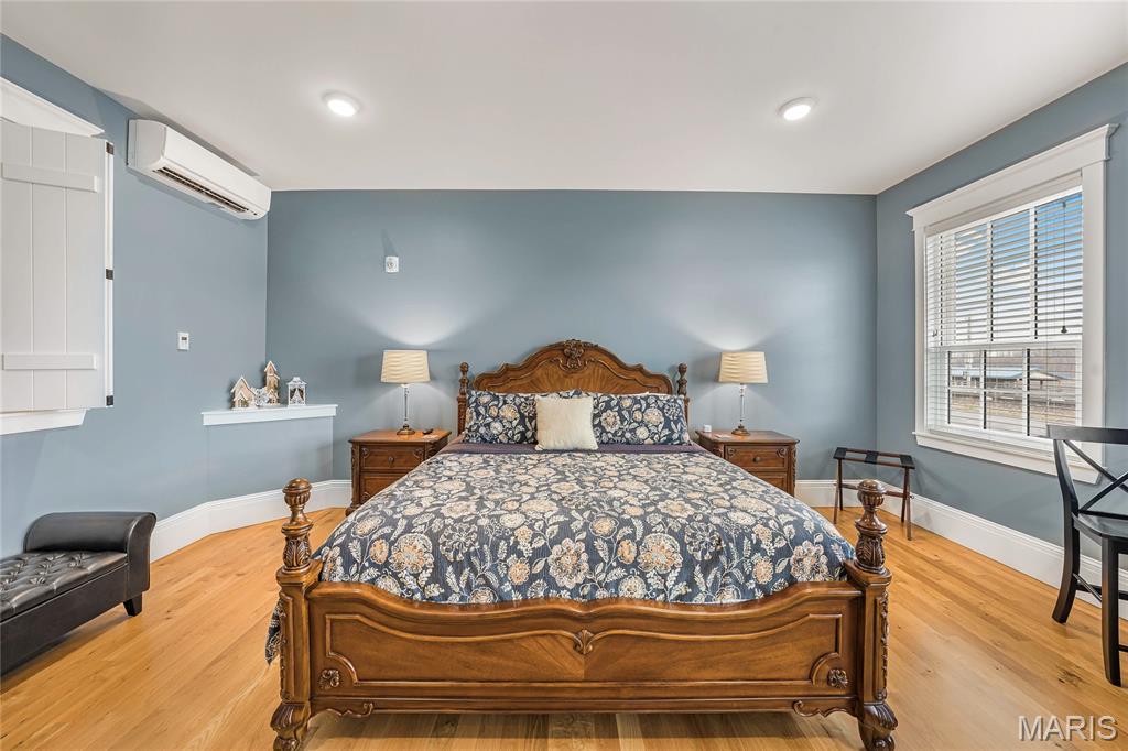 East Wharf Street - Commercial Sale