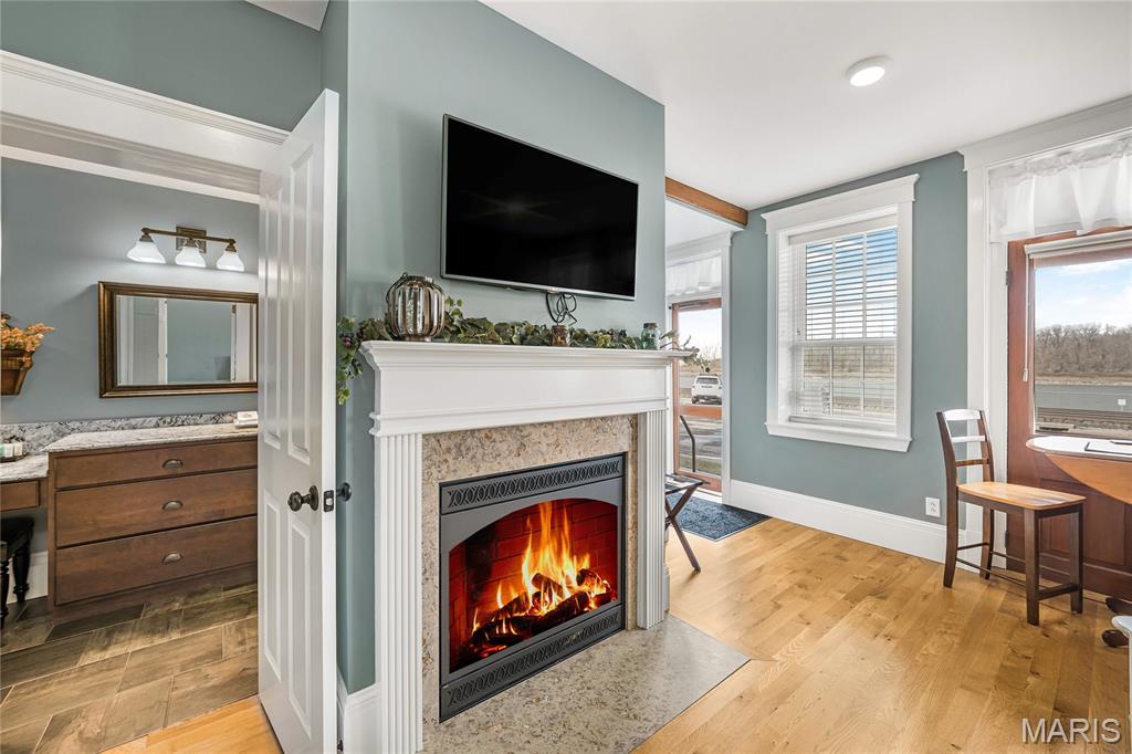 East Wharf Street - Commercial Sale