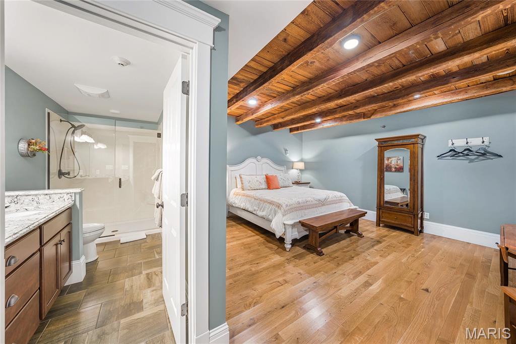 East Wharf Street - Commercial Sale