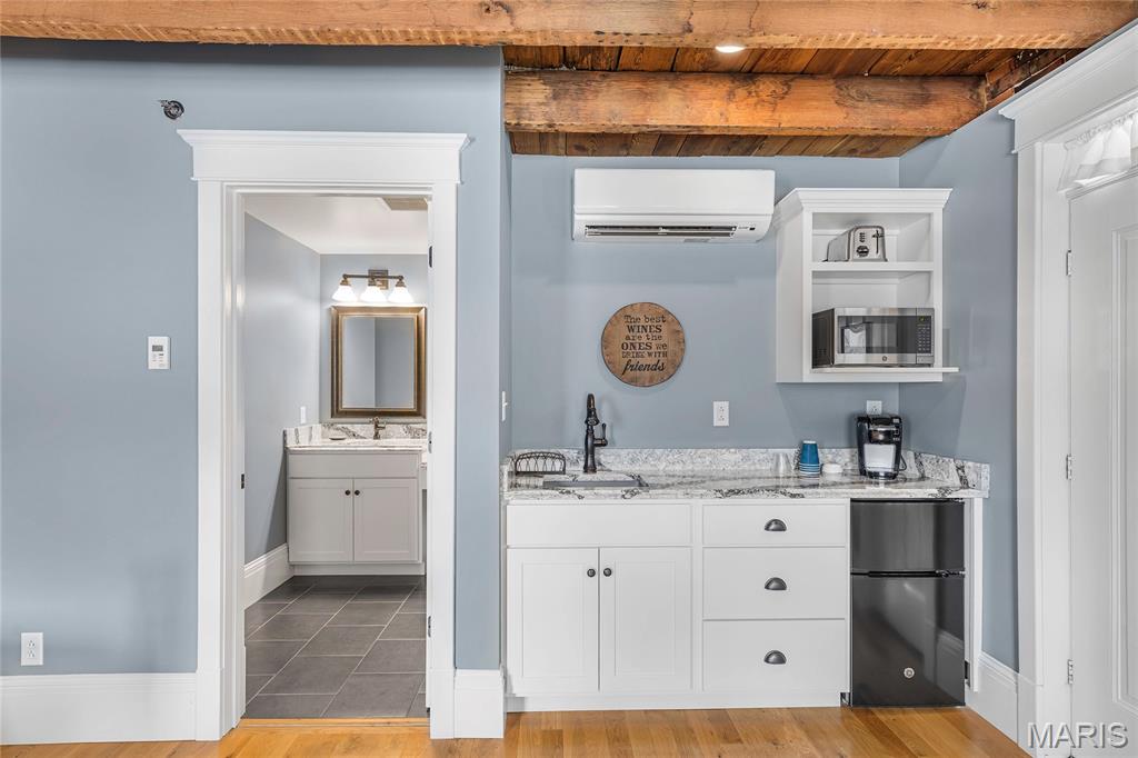 East Wharf Street - Commercial Sale