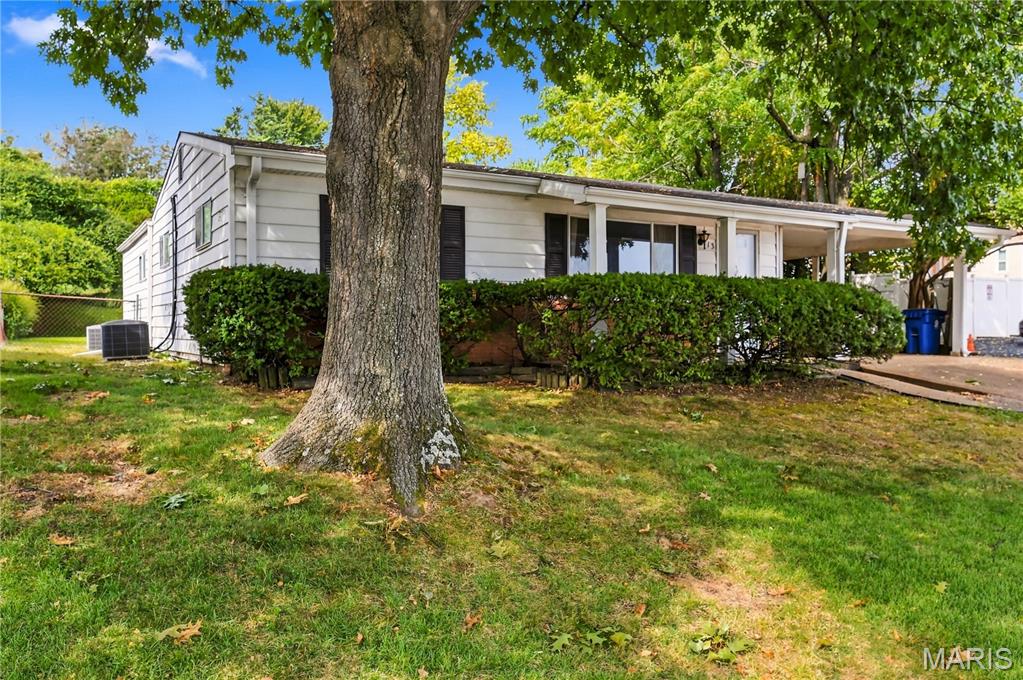 113 Lindy Boulevard