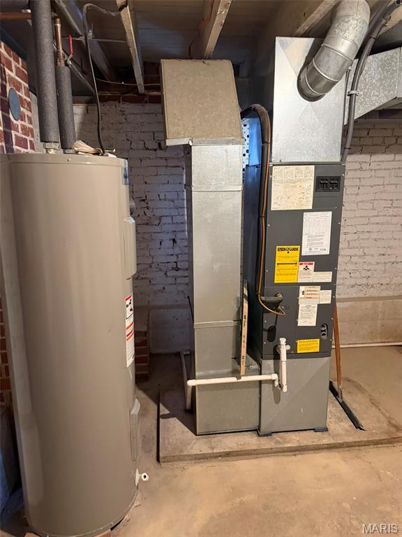 E B Hammack - Residential Lease