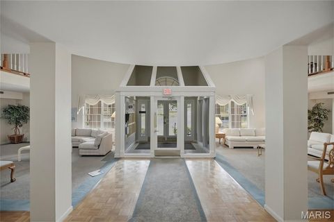 Tiny photo for 561 Sarah Lane #303, Creve Coeur, MO 63141 (MLS # 26037384)