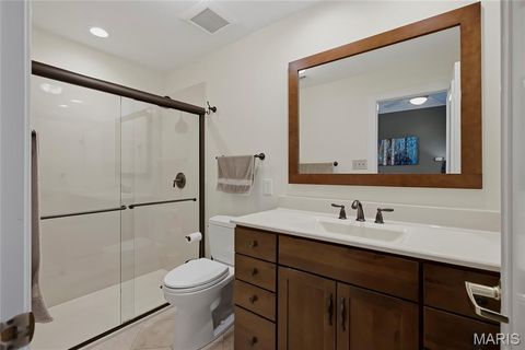 Tiny photo for 561 Sarah Lane #303, Creve Coeur, MO 63141 (MLS # 26037384)