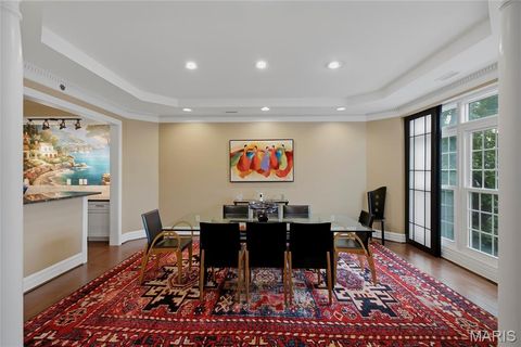 Tiny photo for 561 Sarah Lane #303, Creve Coeur, MO 63141 (MLS # 26037384)