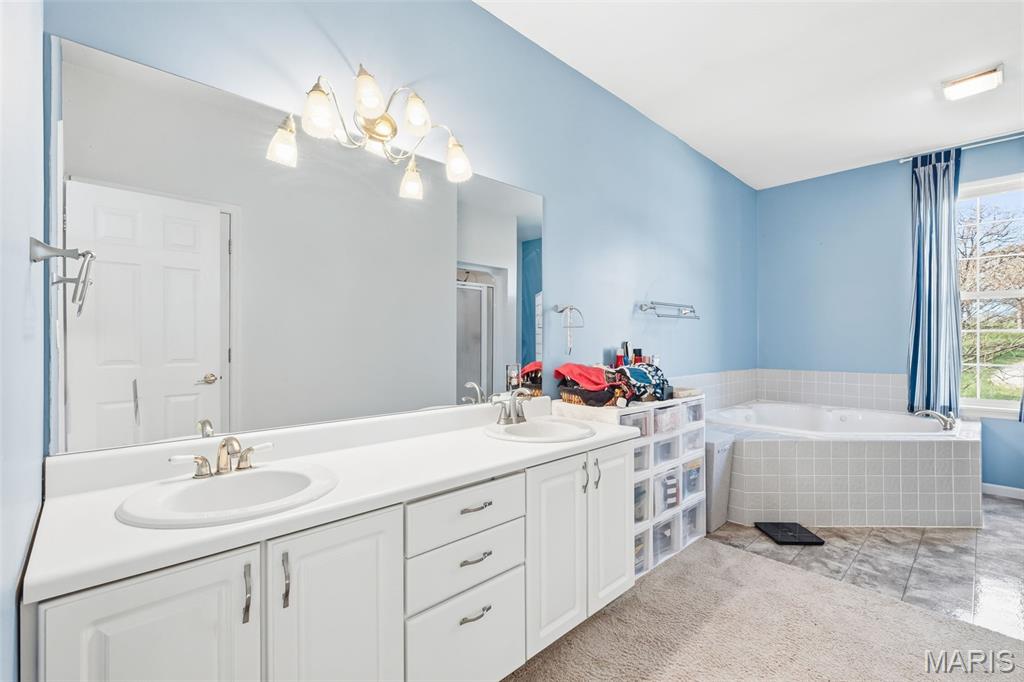Briarwood Estate - Residential