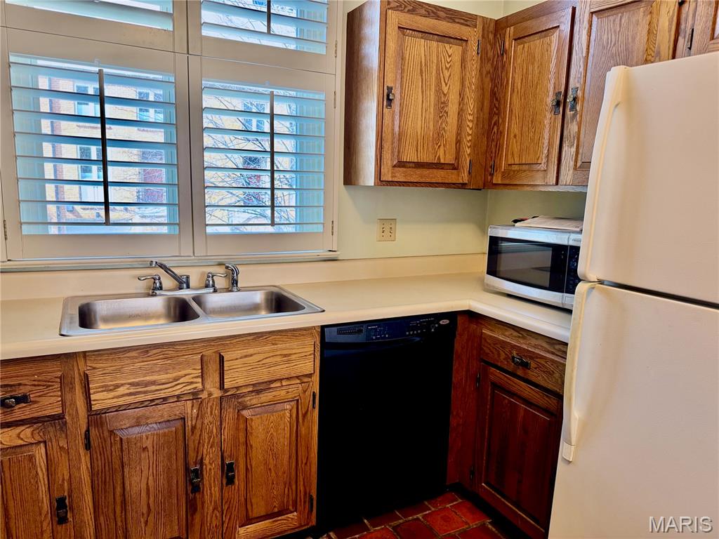 West Pine Place - Residential