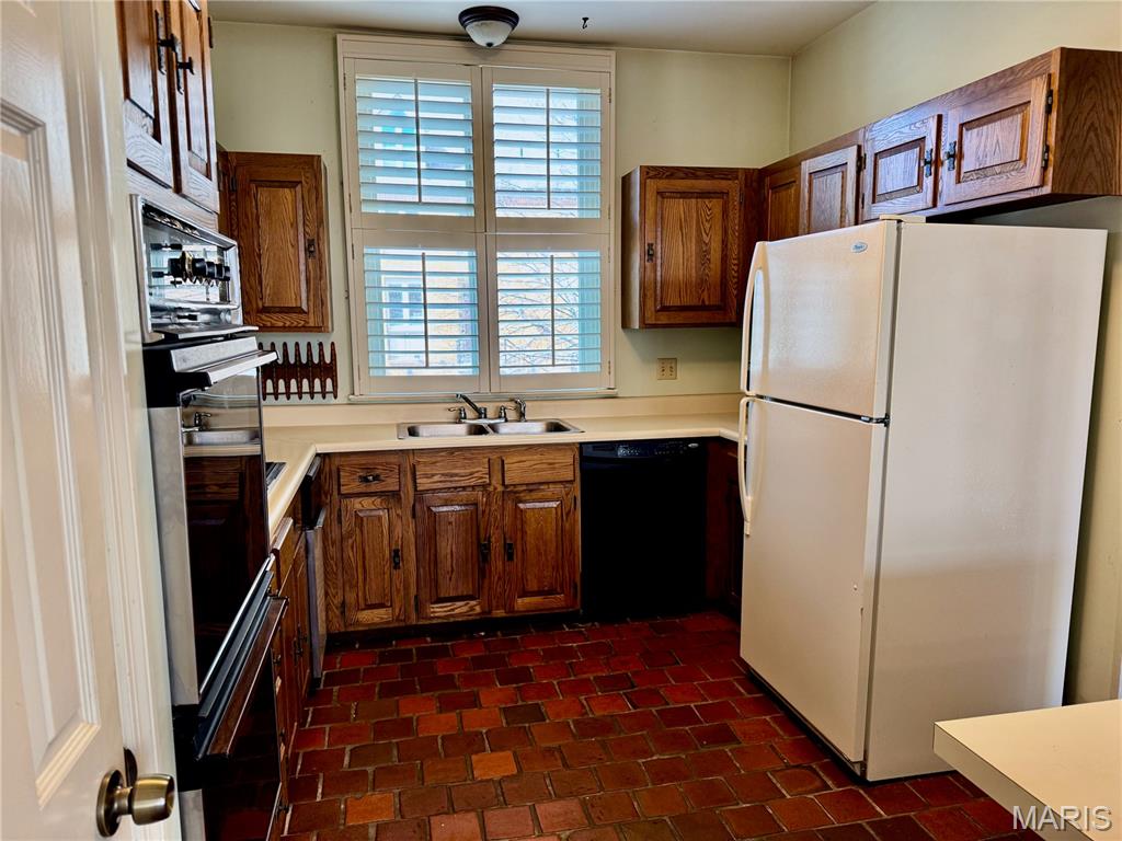 West Pine Place - Residential