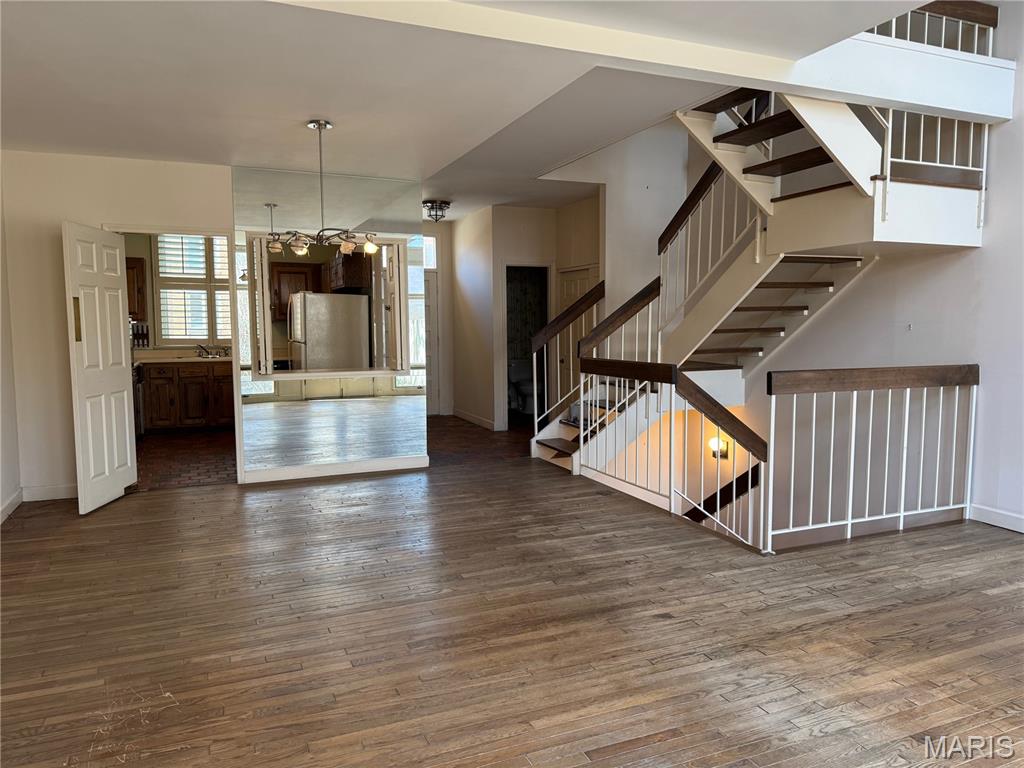 West Pine Place - Residential