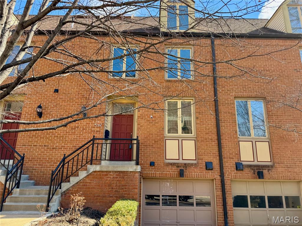 West Pine Place - Residential