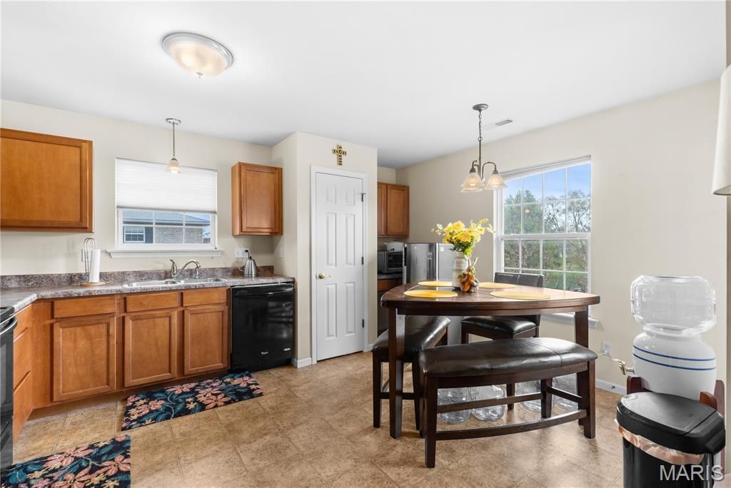 Photo of 406 S Church Street #522, St Peters, MO 63376 (MLS # 26019856)