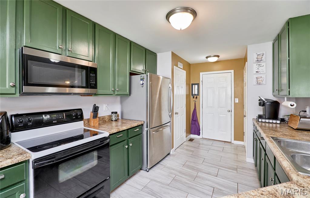 Hyland Green #4 - Residential