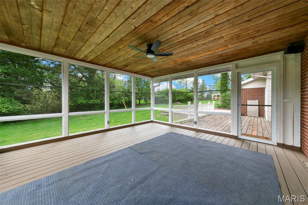 Ladue Pines 2 - Residential