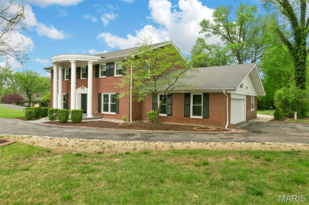 Ladue Pines 2 - Residential