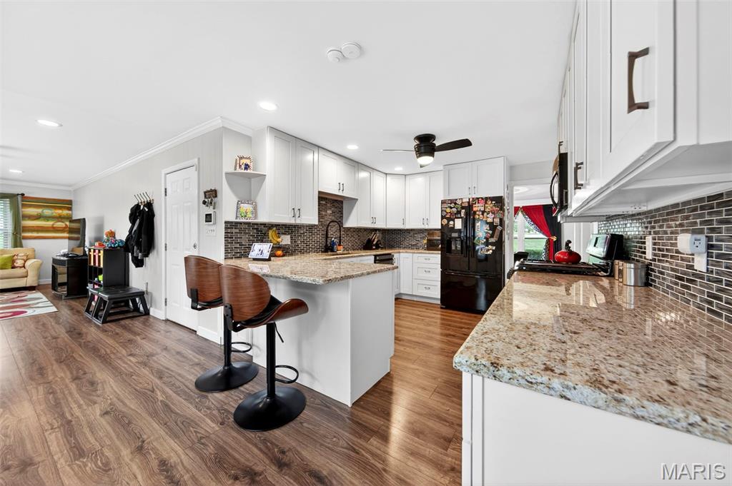 Ladue Pines 2 - Residential