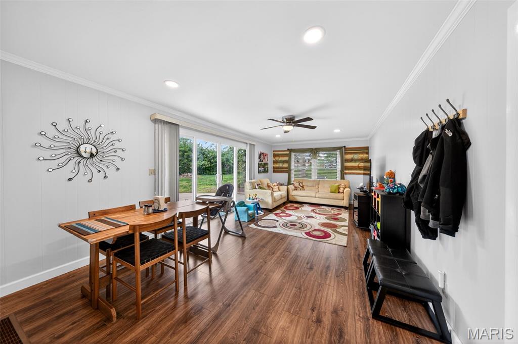 Ladue Pines 2 - Residential