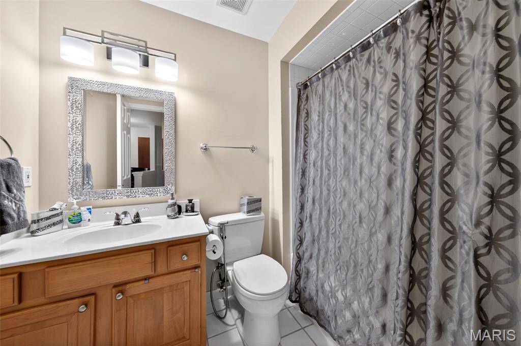 Ladue Pines 2 - Residential