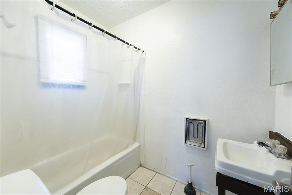 Holloway Add - Residential Income