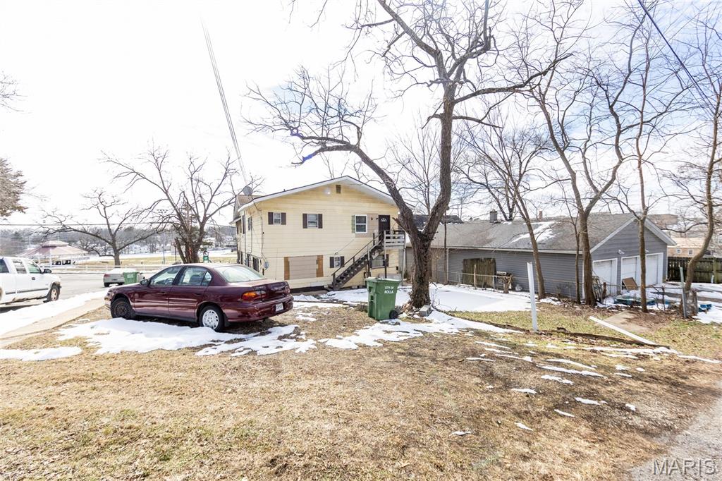 Holloway Add - Residential Income