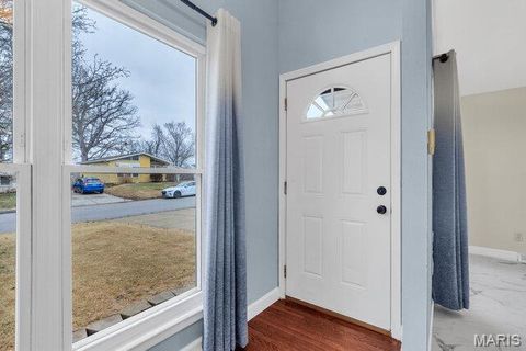 Tiny photo for 312 Ballwin Avenue, Ballwin, MO 63021 (MLS # 26007008)