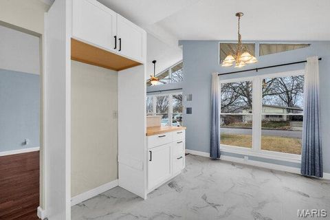 Tiny photo for 312 Ballwin Avenue, Ballwin, MO 63021 (MLS # 26007008)