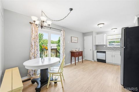 Tiny photo for 537 White Fence Drive, Wentzville, MO 63385 (MLS # 26029880)