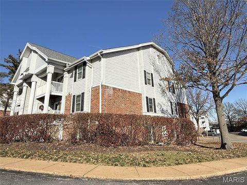 Tiny photo for 4333 Arrow Tree Drive #L, St Louis, MO 63128 (MLS # 25082060)