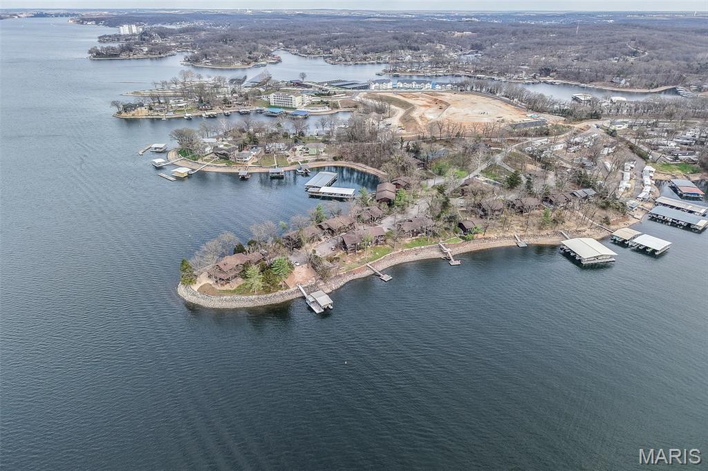 Lone Oak Point Condo - Residential