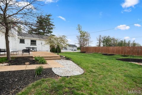 Tiny photo for 1080 Sagebrush Trail, Ballwin, MO 63011 (MLS # 26019365)