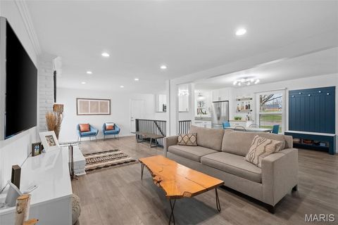 Tiny photo for 1080 Sagebrush Trail, Ballwin, MO 63011 (MLS # 26019365)