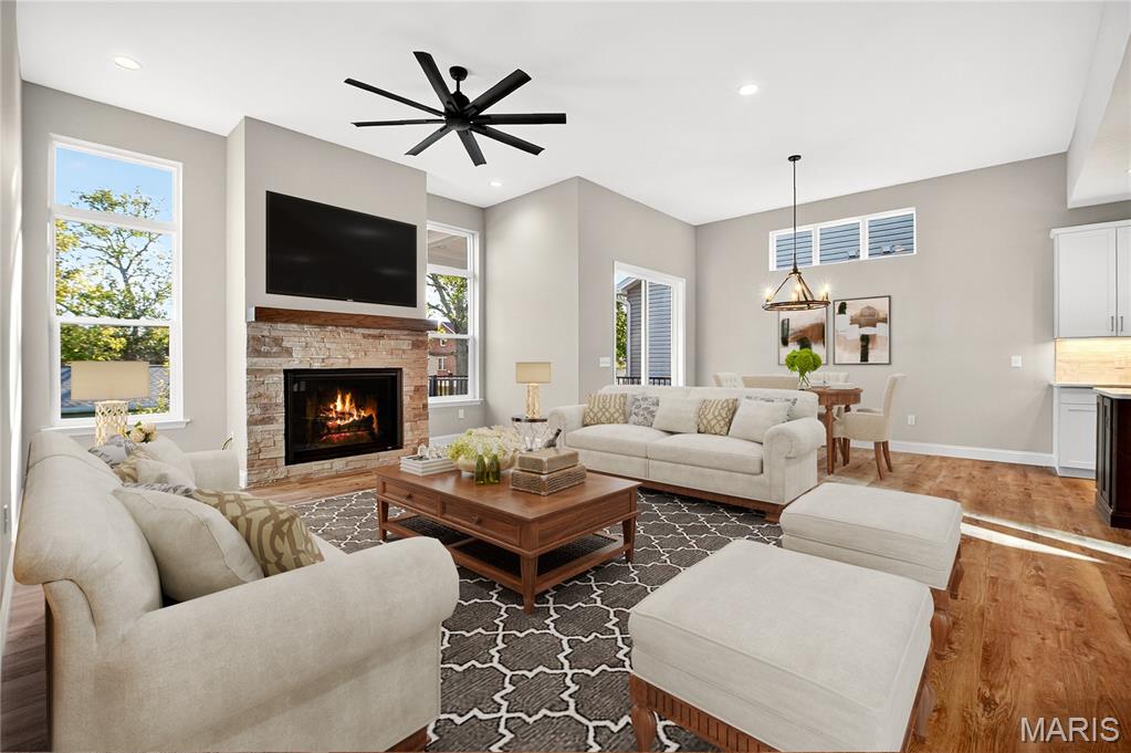 Warson Pointe - Residential