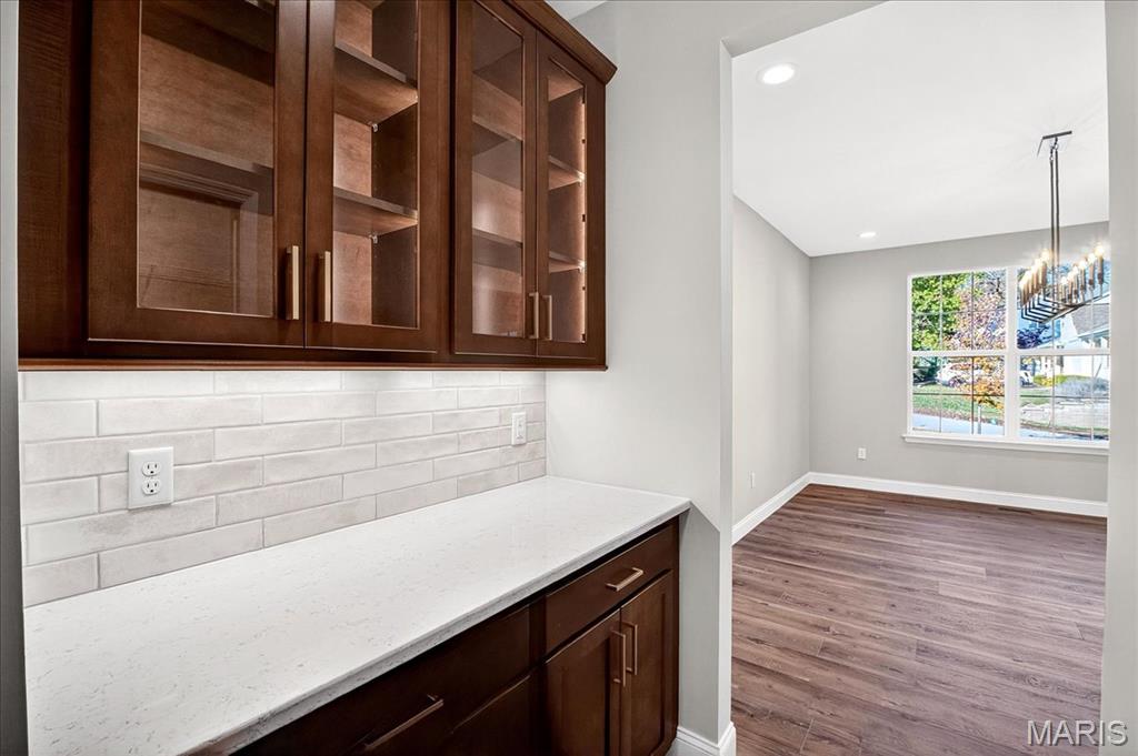 Warson Pointe - Residential