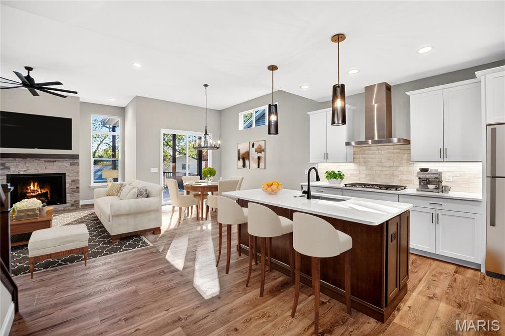 Warson Pointe - Residential