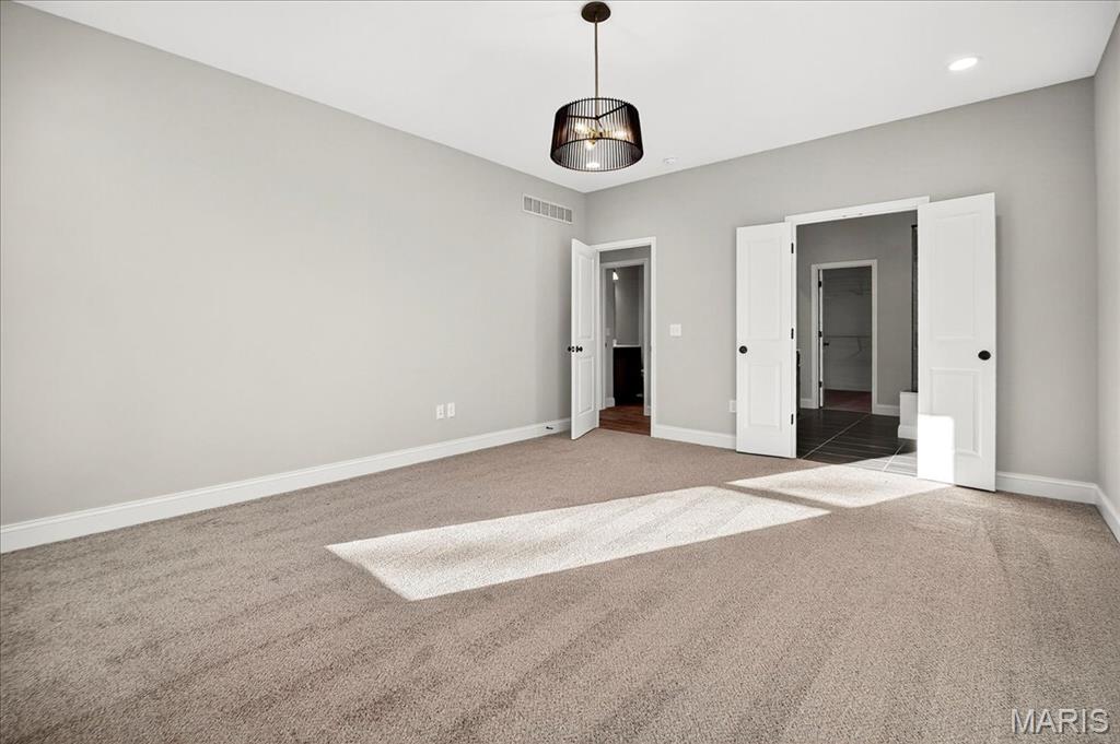 Warson Pointe - Residential