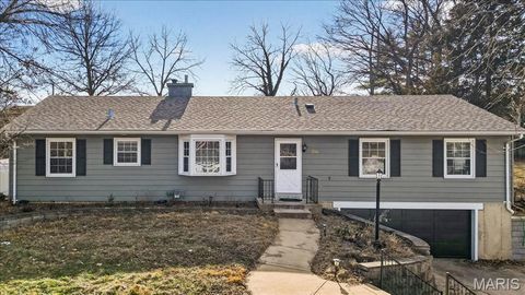 216 Hillsdale Drive Ballwin MO 63011