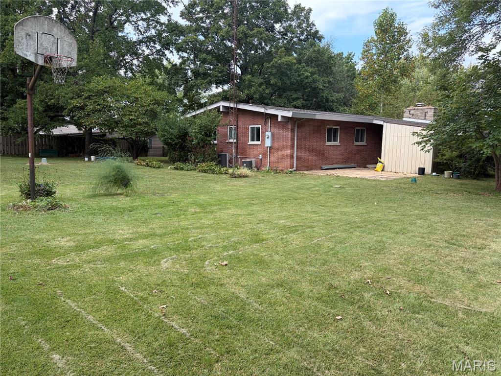 634 Crawford Circle