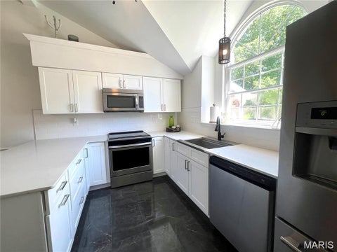 Tiny photo for 13305 Woodlake Village Court, Chesterfield, MO 63141 (MLS # 26060573)