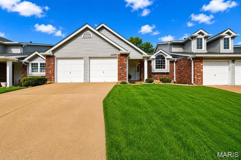 Tiny photo for 13305 Woodlake Village Court, Chesterfield, MO 63141 (MLS # 26060573)