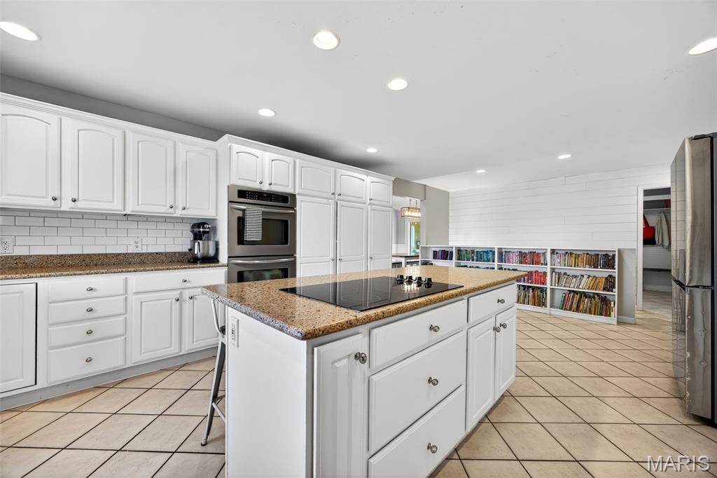 Pine Crest - Residential