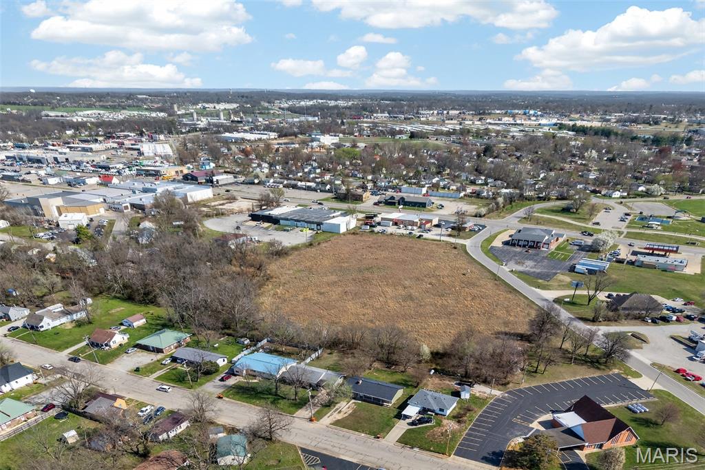 LEB ACREAGE - Residential